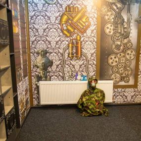 Знижка у розмірі 200 грн на проходження квесту «Сталкер» для команди з 6-ти осіб від розважального центру «Factoria»