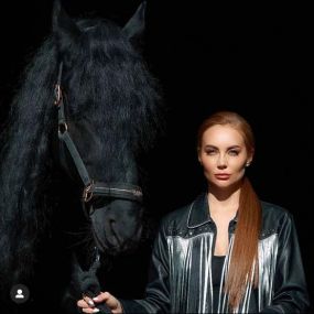 Знижка у розмірі 30% на фотосесію з кіньми від Кінного Клубу «КСК Вінничина»