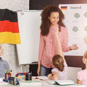 Знижка 50% на групові онлайн-заняття з німецької мови від центру іноземних мов M.O.V.A School
